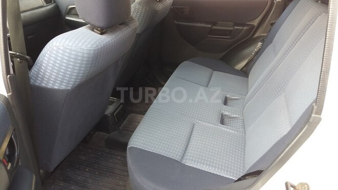 Mitsubishi Pajero io 2000, 230,000 km - 2.0 l - Qazax