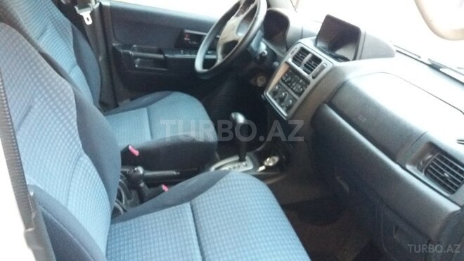Mitsubishi Pajero io 2000, 230,000 km - 2.0 l - Qazax