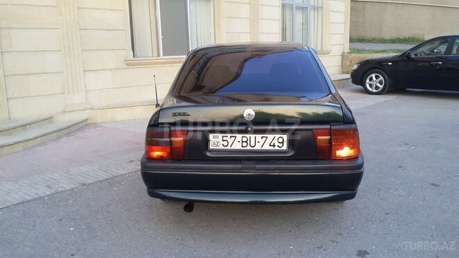Opel Vectra 1994, 245,000 km - 1.7 l - Bakı