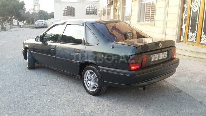 Opel Vectra 1994, 245,000 km - 1.7 l - Bakı