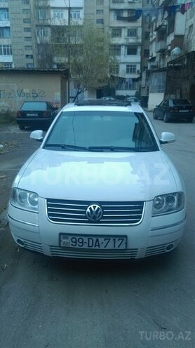 Volkswagen Passat 2004, 122,000 km - 1.8 л - Bakı