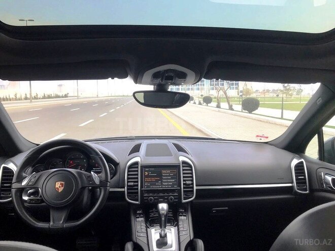 Porsche Cayenne 2014, 51,000 km - 3.6 л - Bakı