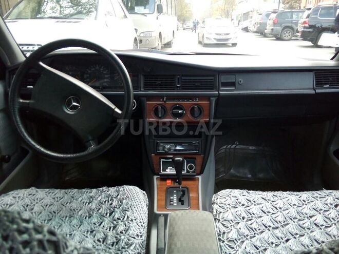 Mercedes 190 1991, 300,000 km - 2.0 l - Bakı