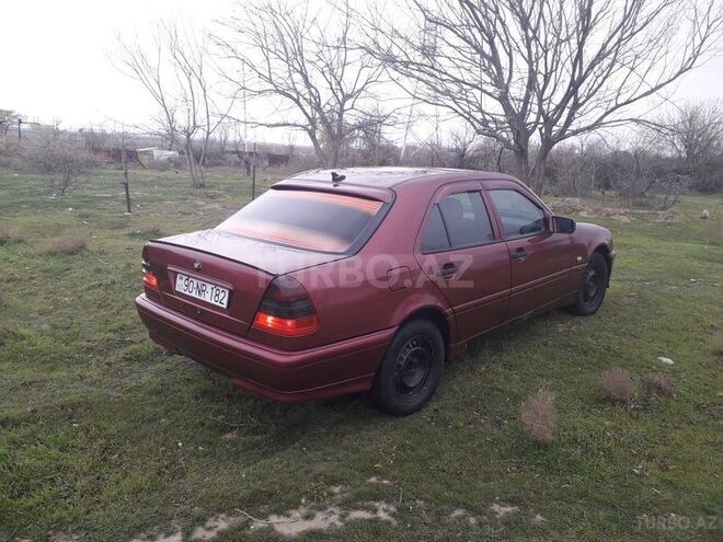 Mercedes C 180 1997, 245,000 km - 1.8 l - Sumqayıt