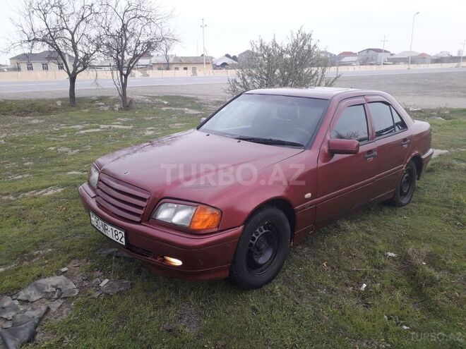 Mercedes C 180 1997, 245,000 km - 1.8 l - Sumqayıt