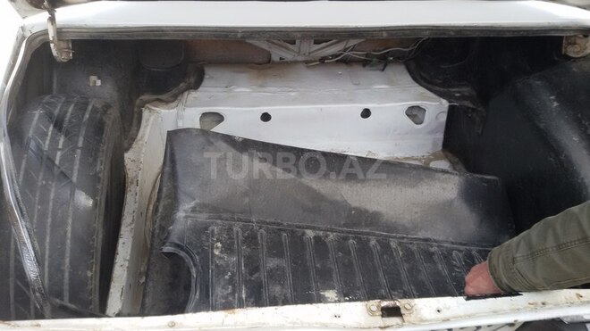 LADA (VAZ) 2106 1999, 225,000 km - 1.6 л - Bakı