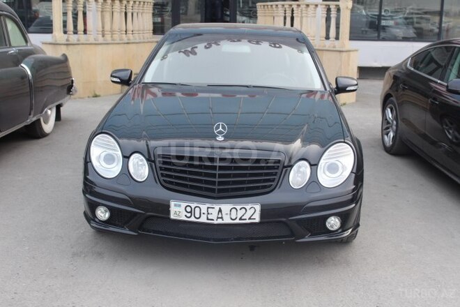 Mercedes E 350 2006, 232,000 km - 3.5 l - Bakı