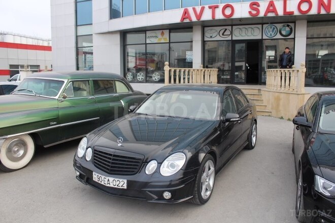 Mercedes E 350 2006, 232,000 km - 3.5 l - Bakı