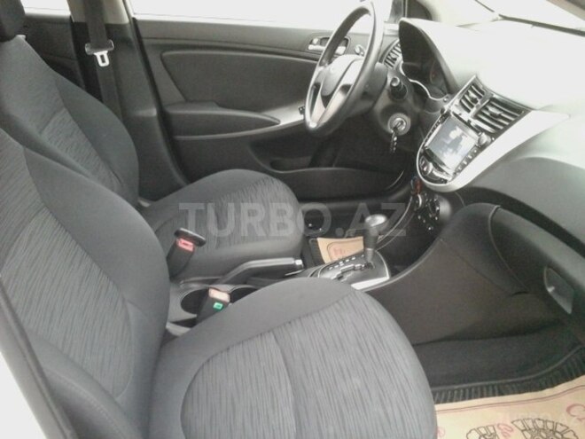 Hyundai Accent 2014, 60,000 km - 1.6 l - Bakı