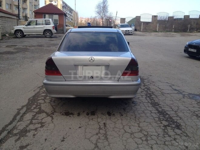 Mercedes C 230 1998, 213,780 km - 2.3 л - Bakı