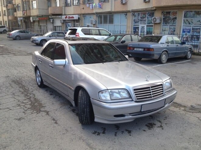 Mercedes C 230 1998, 213,780 km - 2.3 л - Bakı