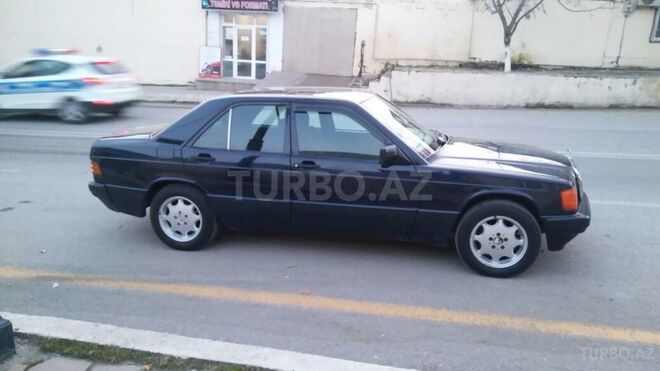 Mercedes 190 1991, 262,000 km - 2.0 l - Şamaxı