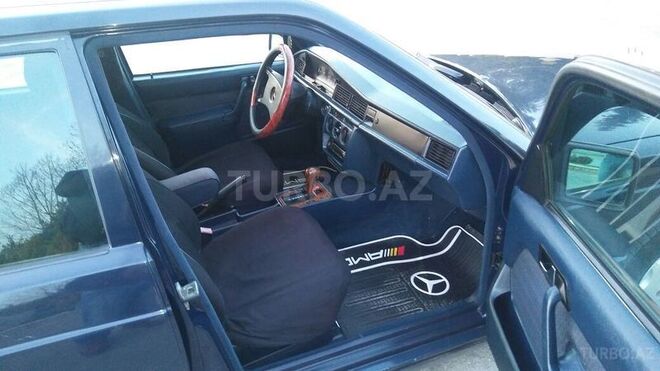 Mercedes 190 1991, 262,000 km - 2.0 l - Şamaxı