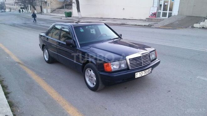 Mercedes 190 1991, 262,000 km - 2.0 l - Şamaxı