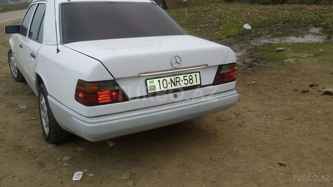 Mercedes A 200 1993, 2,000,000 km - 0.1 l - Lənkəran