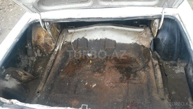 GAZ 24-10 1986, 350,000 km - 2.4 l - Sumqayıt