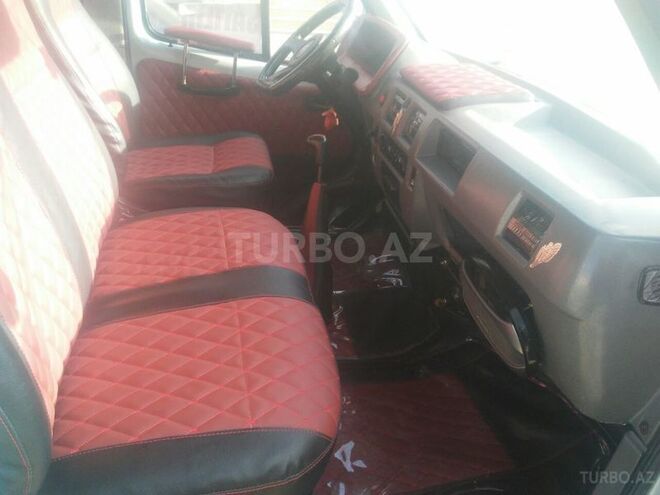 GAZ 330202-740 1998, 150,000 km - 2.4 l - Qusar
