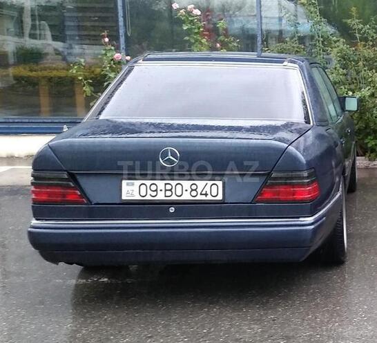 Mercedes E 260 1990, 450,000 km - 2.6 l - Bakı