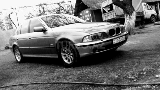 BMW 523 1998, 315,000 km - 0.3 л - Ağdaş