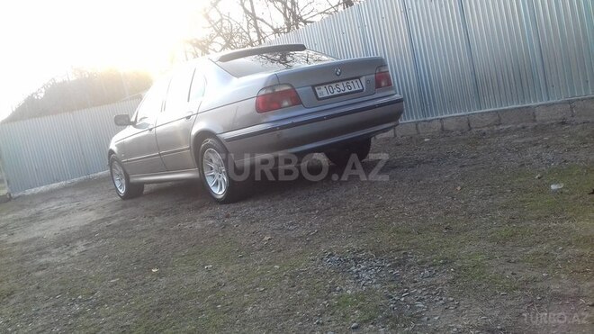 BMW 523 1998, 315,000 km - 0.3 л - Ağdaş