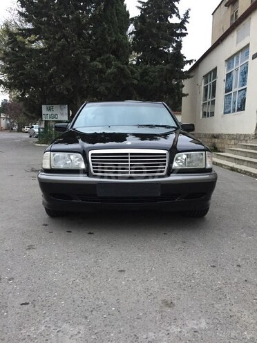 Mercedes C 180 1999, 194,563 km - 1.8 l - Bakı