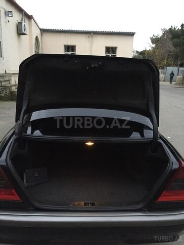Mercedes C 180 1999, 194,563 km - 1.8 l - Bakı