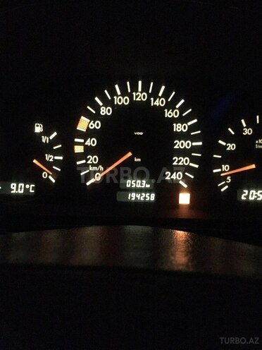 Mercedes C 180 1999, 194,563 km - 1.8 l - Bakı
