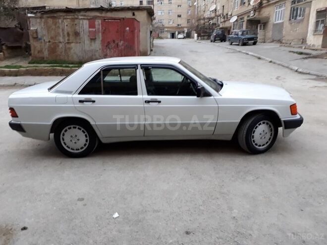 Mercedes 190 1991, 240,000 km - 2.0 l - Bakı