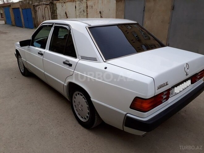 Mercedes 190 1992, 230,000 km - 2.0 l - Bakı