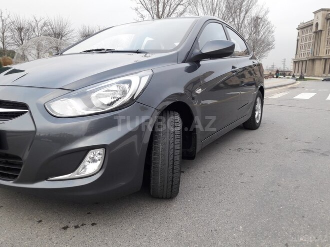 Hyundai Accent 2011, 60,000 km - 1.4 l - Bakı