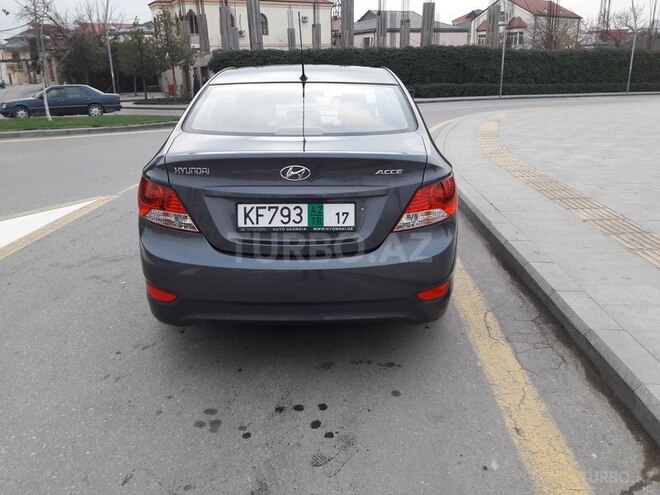 Hyundai Accent 2011, 60,000 km - 1.4 l - Bakı