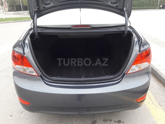 Hyundai Accent 2011, 60,000 km - 1.4 l - Bakı