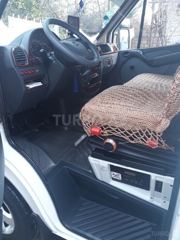 Mercedes Sprinter 313 2005, 300,000 km - 3.5 l - Bərdə