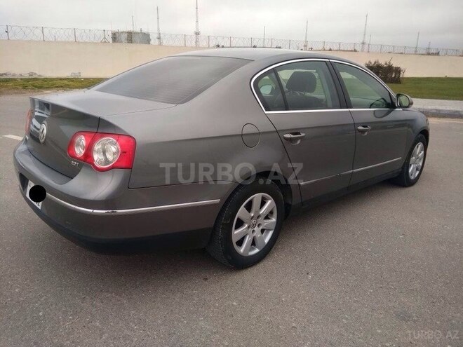Volkswagen Passat 2005, 286,000 km - 2.0 l - Bakı