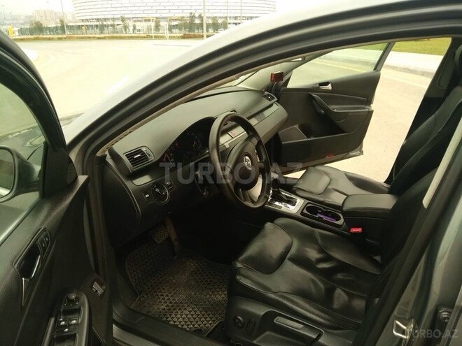 Volkswagen Passat 2005, 286,000 km - 2.0 l - Bakı