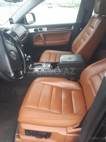 Volkswagen Touareg 2005, 284,000 km - 4.2 l - Bakı