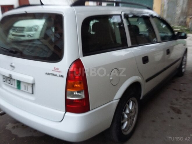 Opel Vectra 1999, 255,000 km - 1.4 л - Bakı