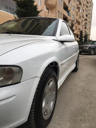 Opel Vectra 1999, 256,000 km - 1.8 l - Xırdalan