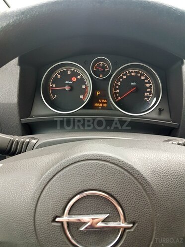 Opel Zafira 2007, 196,000 km - 1.9 l - Bakı