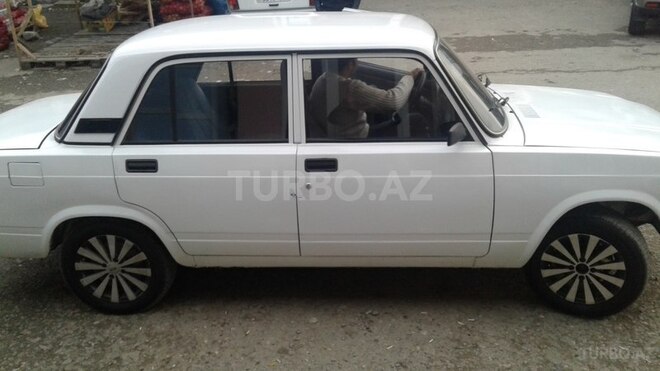 LADA (VAZ) 2107 2005, 133,300 km - 1.6 l - Quba