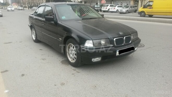 BMW 320 1998, 195,000 km - 2.0 l - Bakı