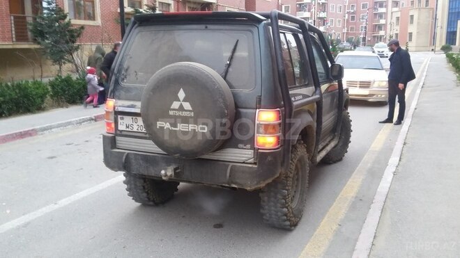 Mitsubishi Pajero 1996, 300,000 km - 3.0 л - Bakı