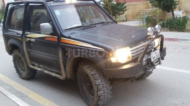 Mitsubishi Pajero 1996, 300,000 km - 3.0 л - Bakı