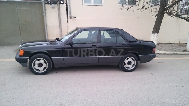 Mercedes 190 1993, 282,272 km - 1.8 l - Şamaxı