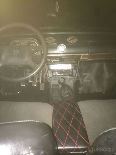 LADA (VAZ) 2101 1971, 250,000 km - 1.3 l - Astara