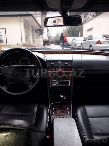 Mercedes C 240 1998, 21,111 km - 2.4 l - Bakı