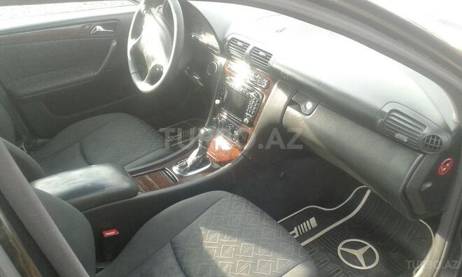 Mercedes C 230 2001, 230,000 km - 2.3 л - Zaqatala