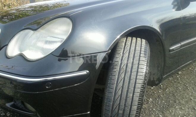 Mercedes C 230 2001, 230,000 km - 2.3 л - Zaqatala
