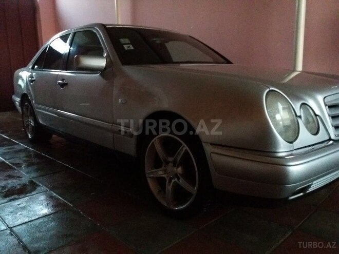 Mercedes E 320 1996, 250,000 km - 3.2 l - Gəncə