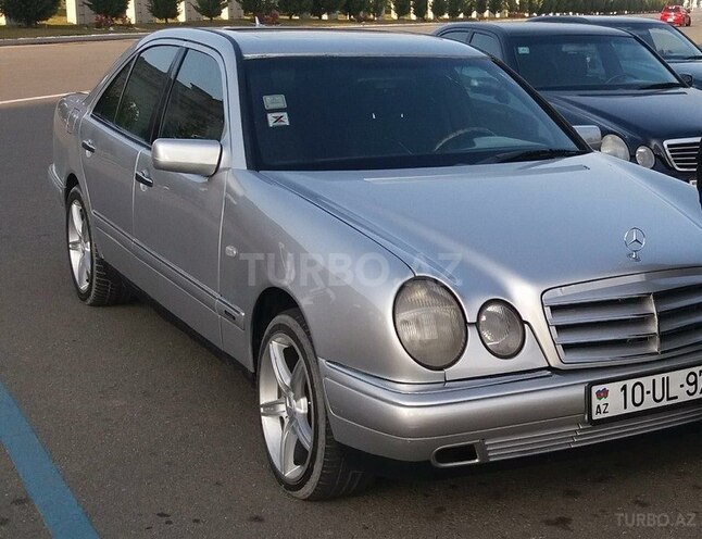 Mercedes E 320 1996, 250,000 km - 3.2 l - Gəncə